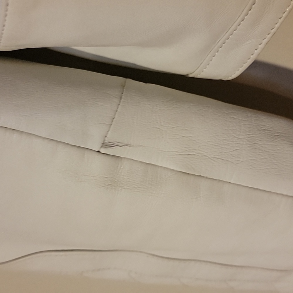 Cache' White leather moto jacket - Picture 3 of 6